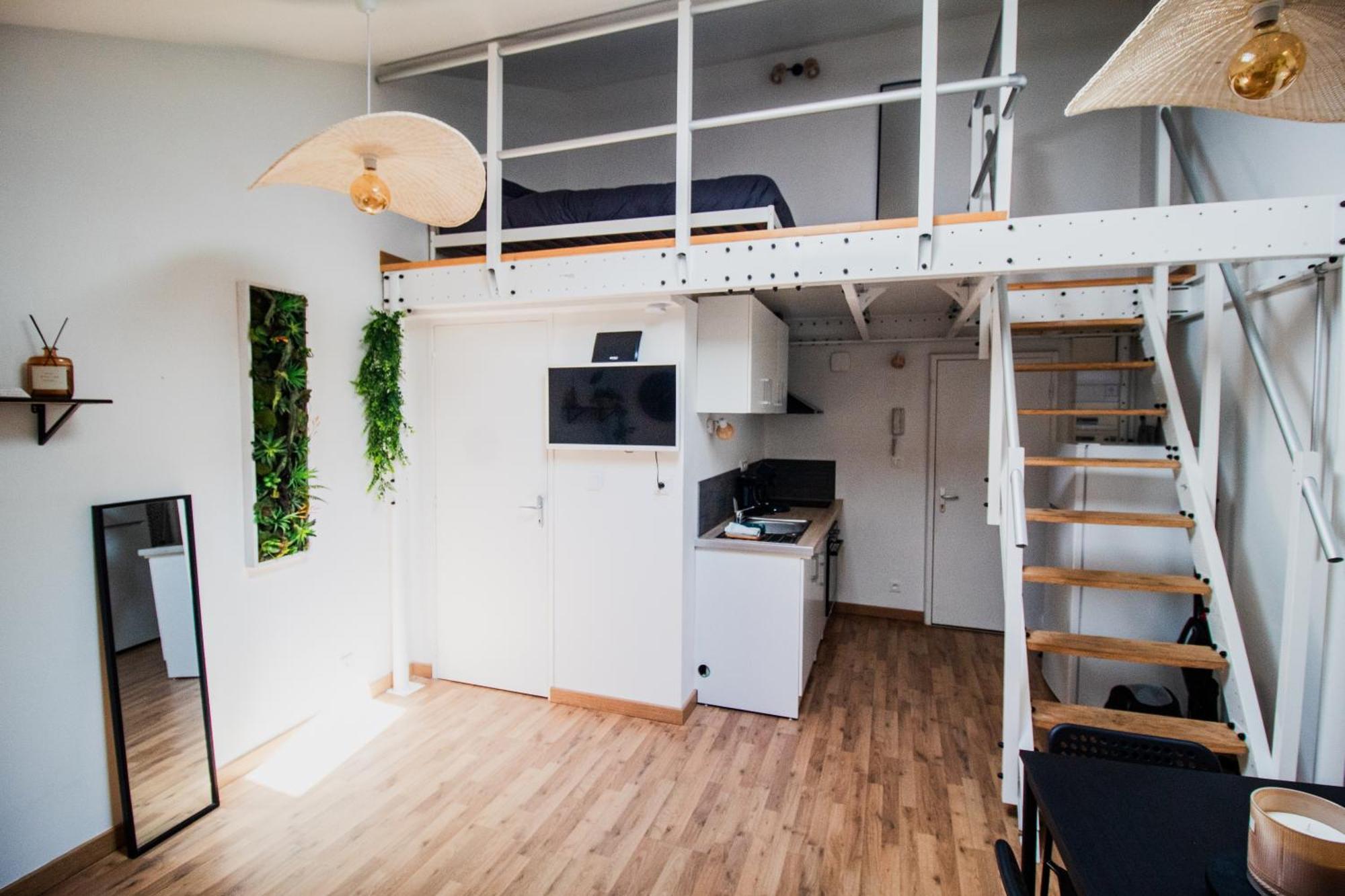 Le Charmant Accueil Viennois/T2/Wifi/Cosy/Parking Poitiers Bagian luar foto